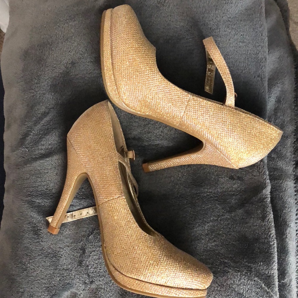 Gold high heels